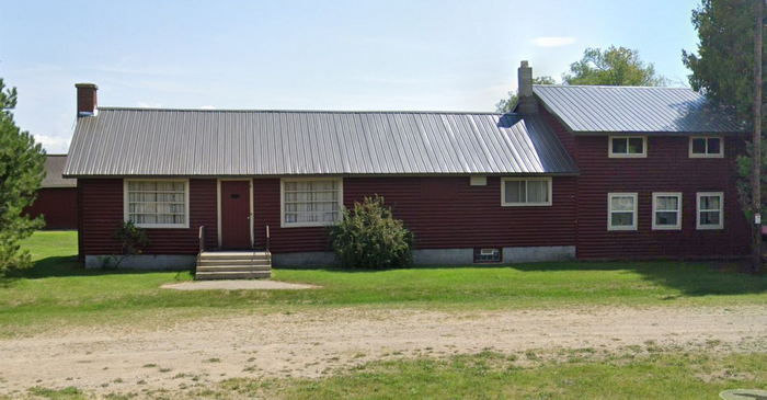 Friendship Lodge (Friendship House Resort) - From Web Listing (newer photo)